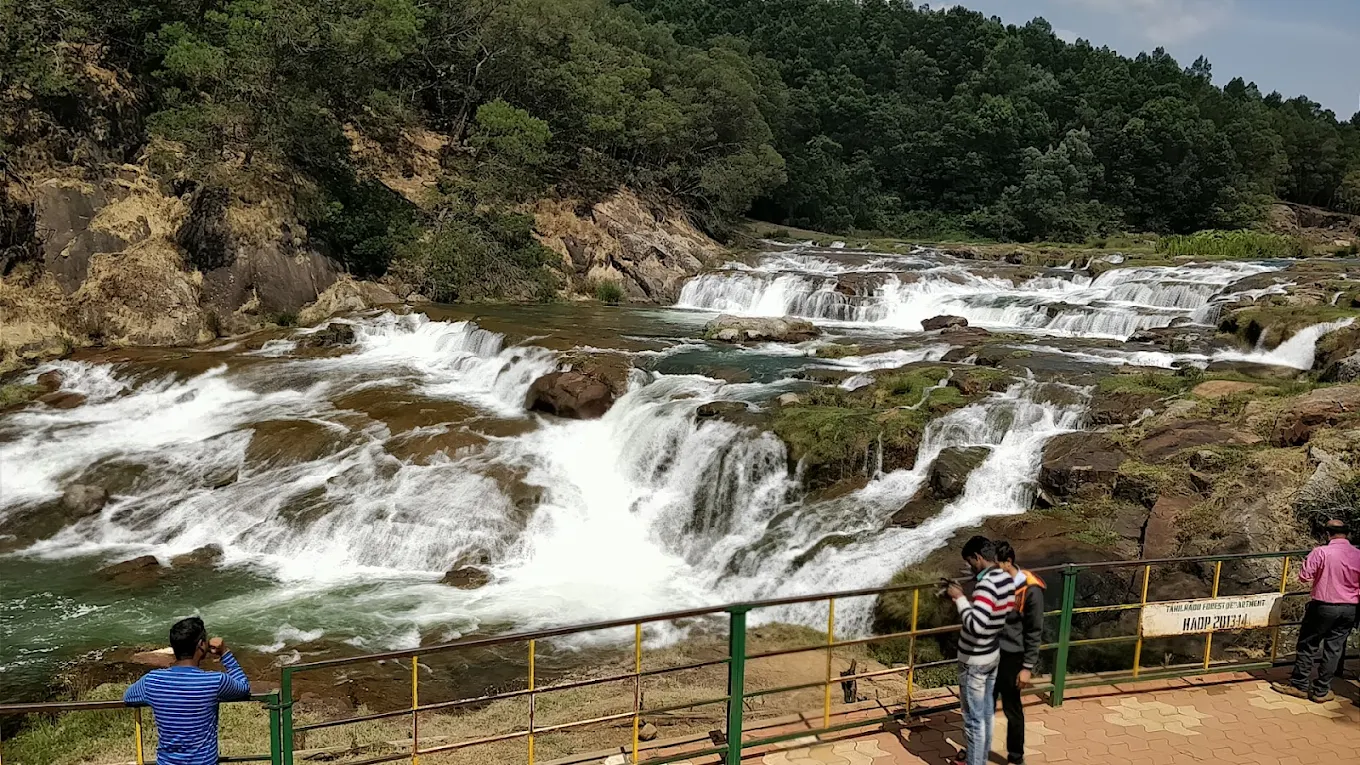 Pykara Waterfall, photo 3 of 10