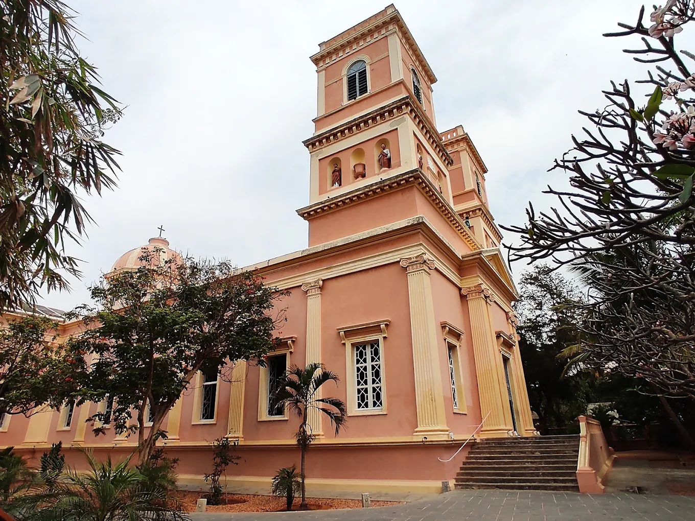 Our Lady of Angels Church, photo 4 of 11