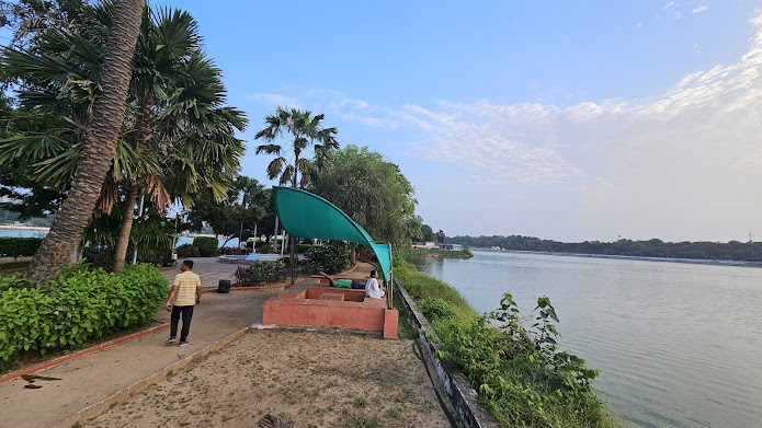 Kankaria Lake, photo 4 of 8