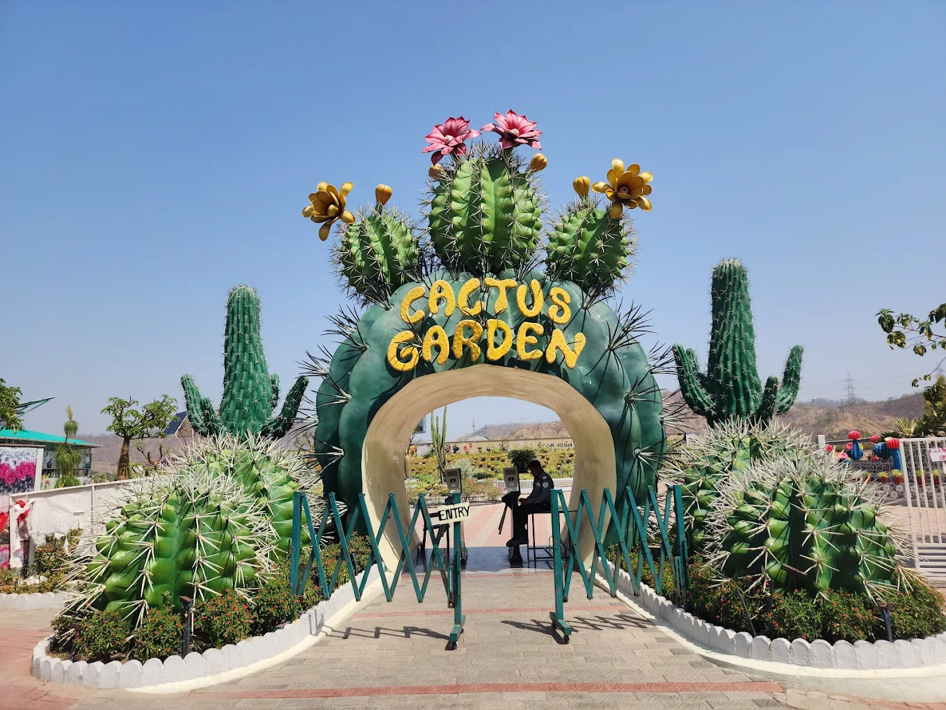 Cactus Garden, photo 3 of 10