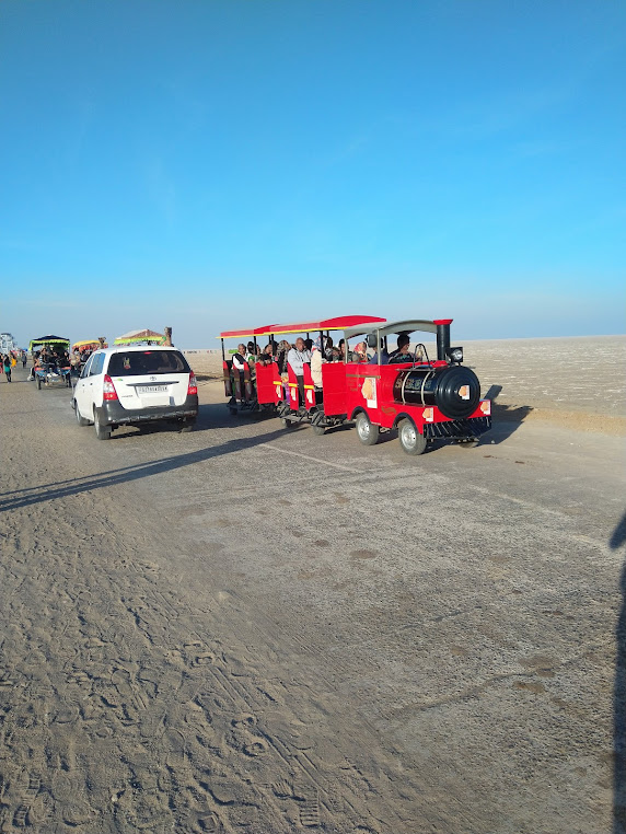 Kutch’s white desert (Rann of Kutch), photo 4 of 9