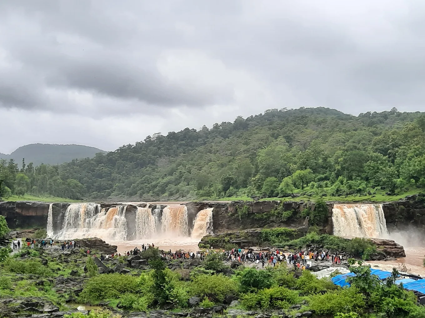 Gira Waterfalls, photo 1 of 10