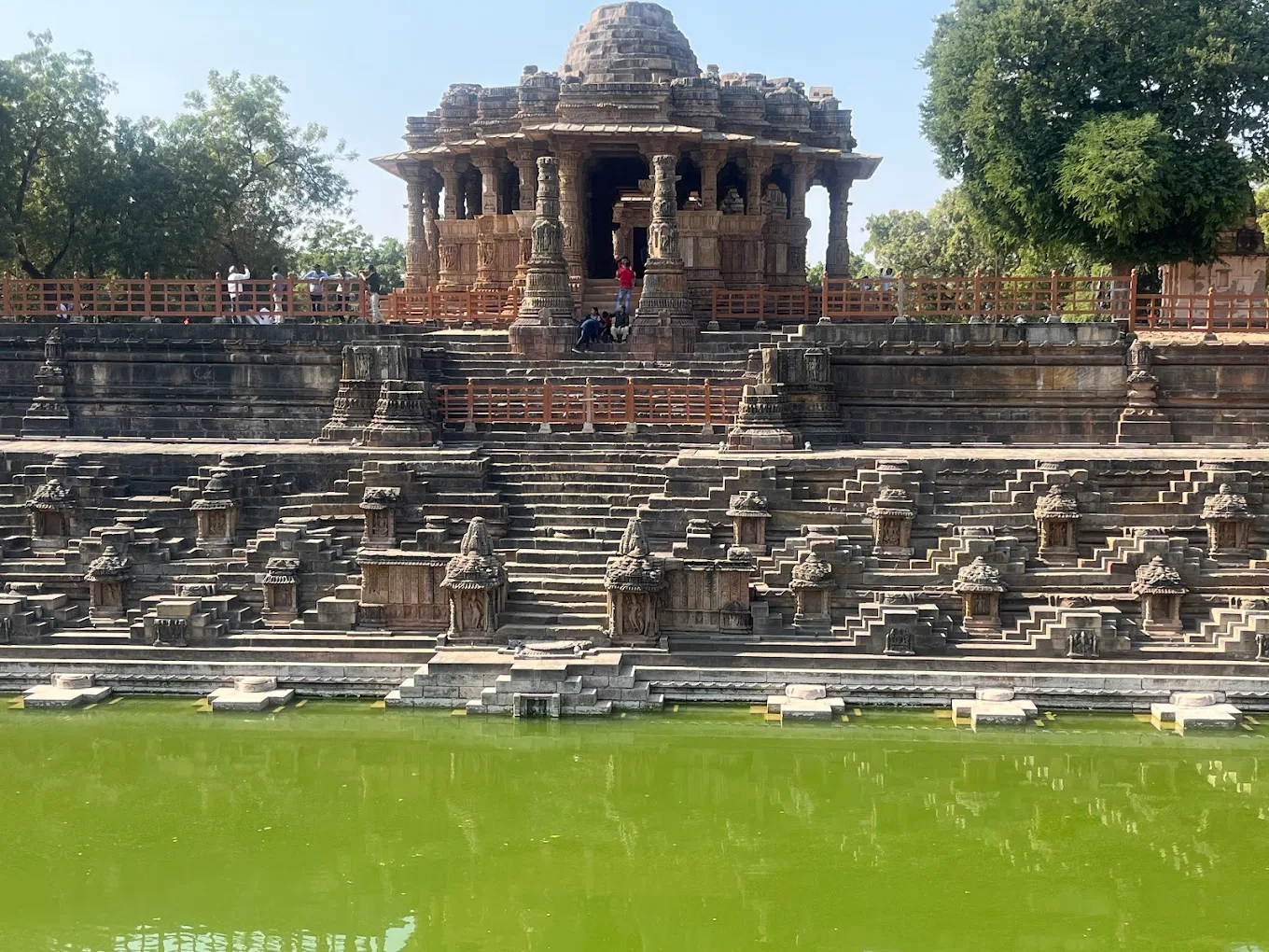 Modhera Sun Temple, photo 1 of 7