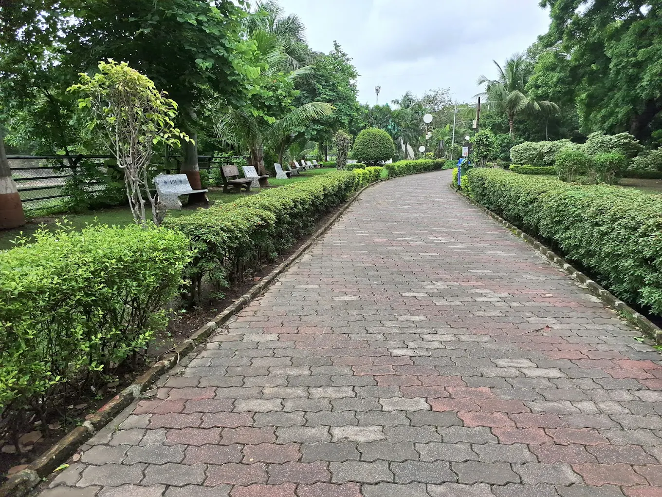 Kavi Kalapi Garden, photo 4 of 11