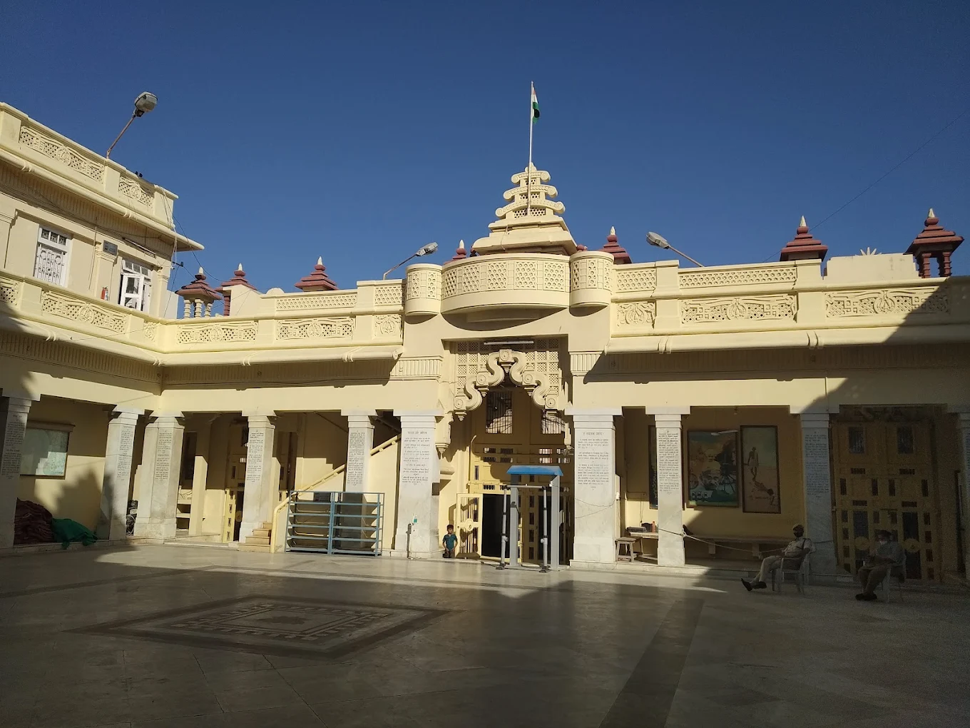 Kirti Mandir (Mahatma Gandhi's Birth Place), photo 1 of 11