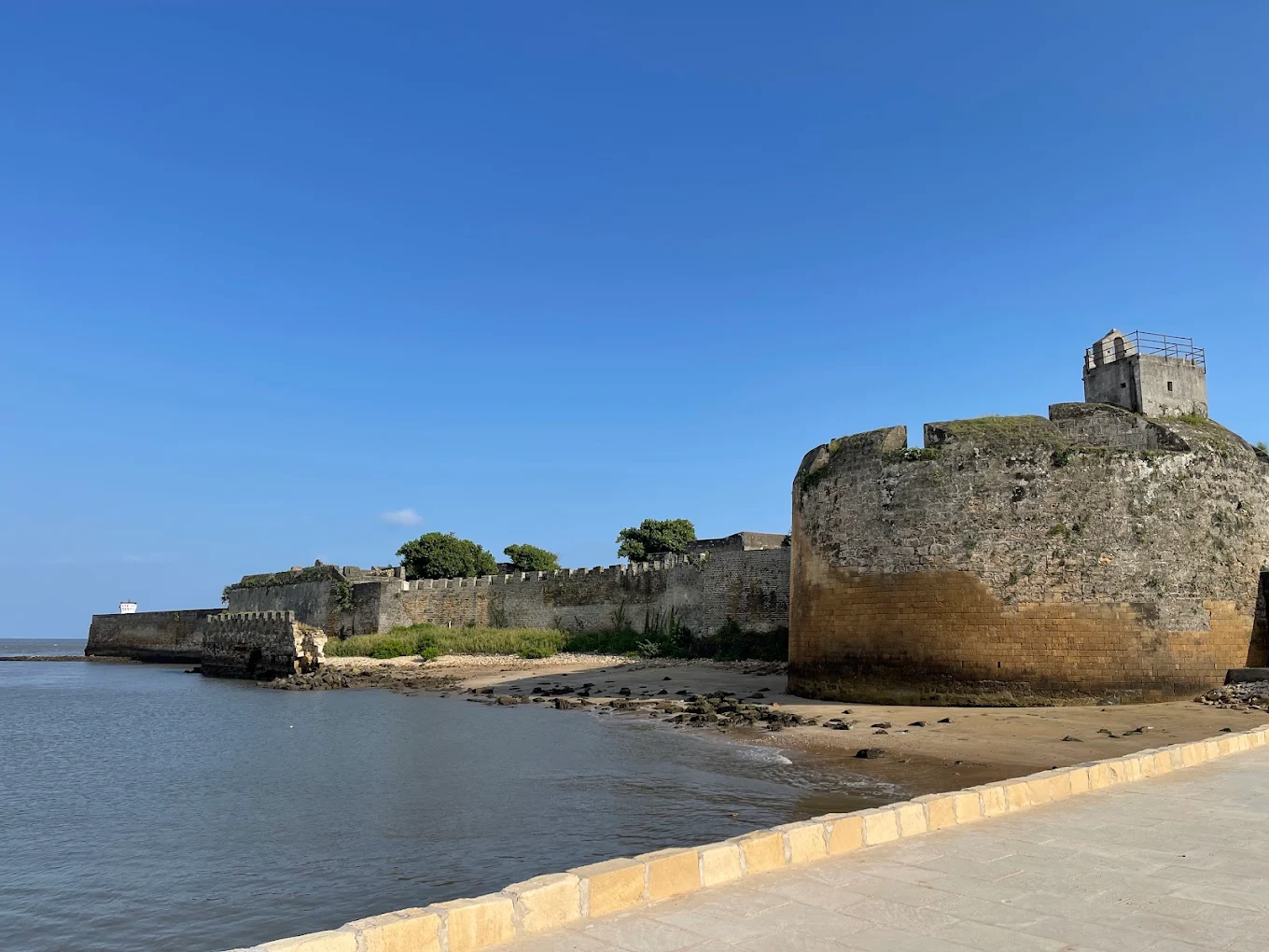Diu Fort, photo 1 of 11