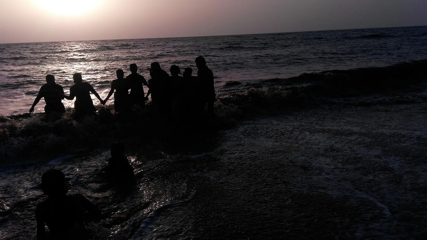 Devka Beach, photo 4 of 11