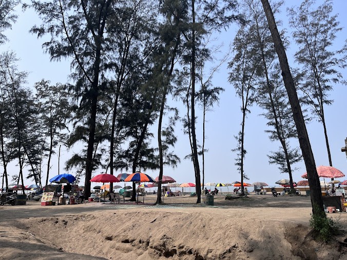 Jampore Beach, photo 1 of 7