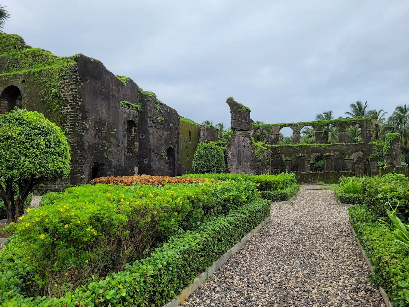 Dominican Monastery, photo 2 of 9