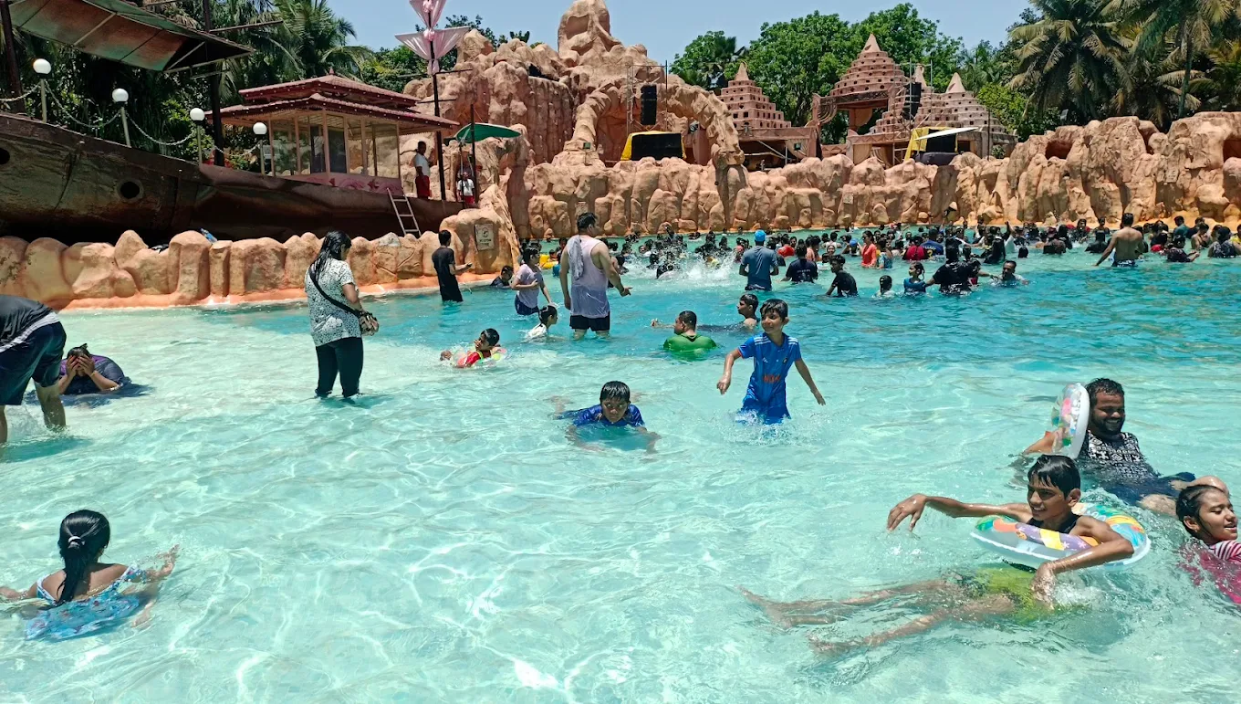 EsselWorld, photo 4 of 9