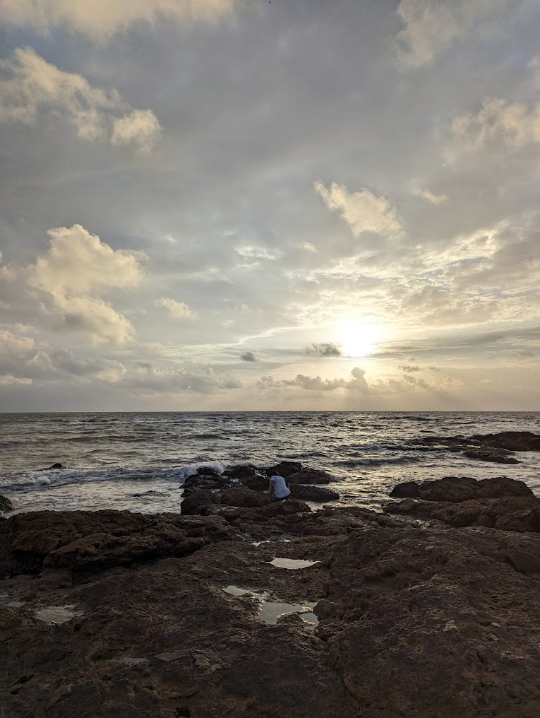 Manori Beach, photo 4 of 7