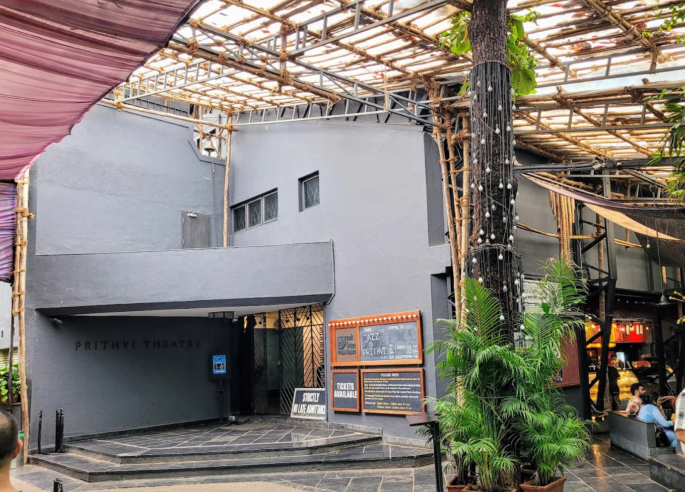 Prithvi Theatre, photo 4 of 10