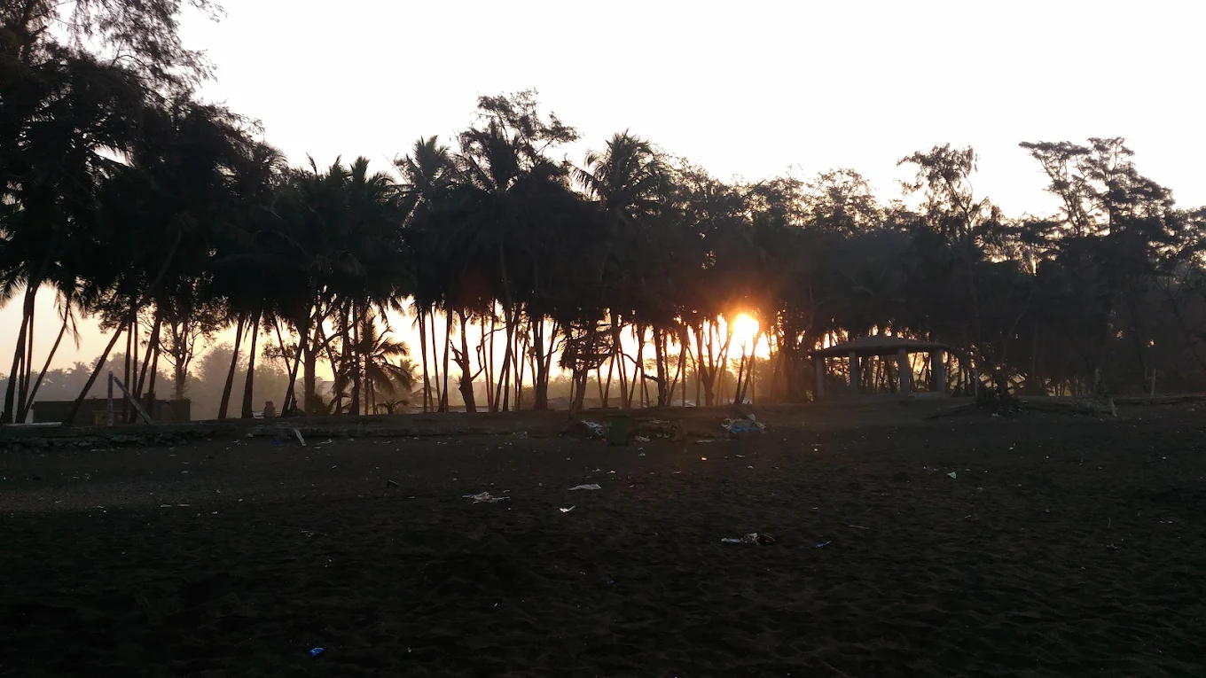 Arnala beach, photo 2 of 9
