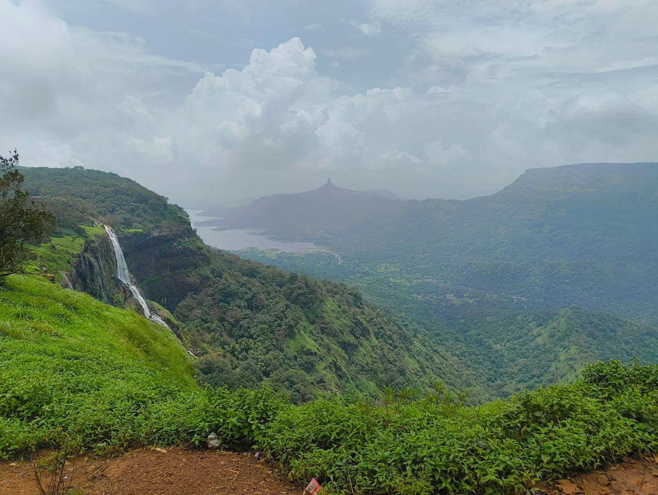 Matheran Hill Station, photo 2 of 7