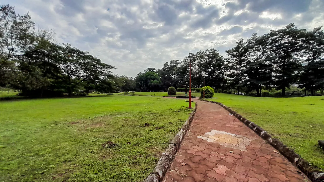 Central Park Kharghar, photo 4 of 9