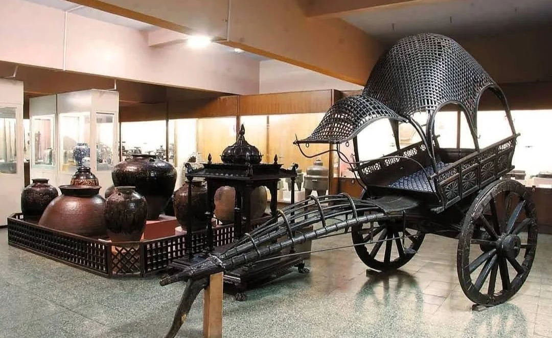 Raja Dinkar Kelkar Museum, photo 1 of 6