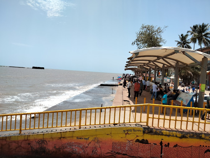 Alibaug Beach, photo 2 of 8