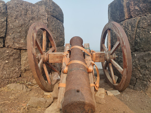 Kolaba Fort, photo 3 of 7
