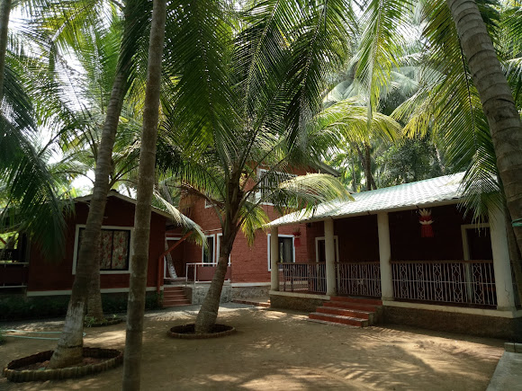 Akshi Beach, photo 4 of 6
