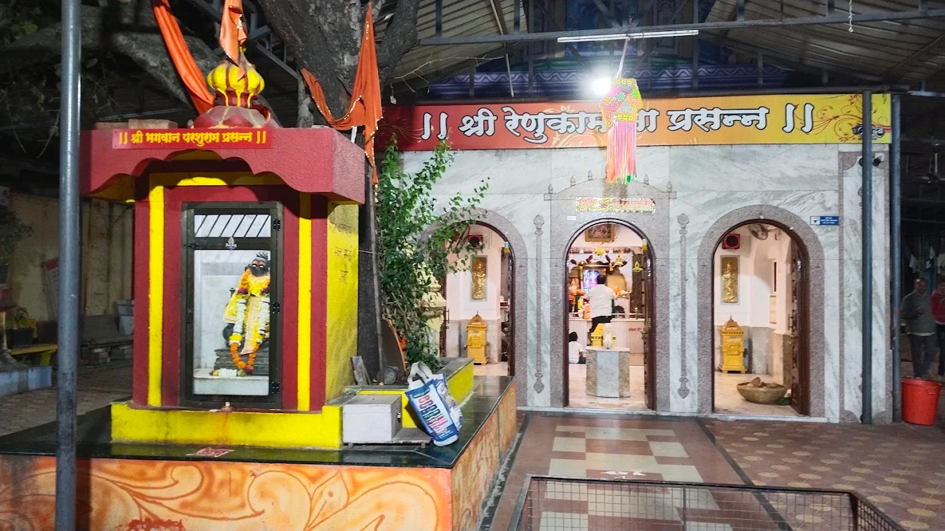 Shri Renuka Devi Temple, photo 3 of 8