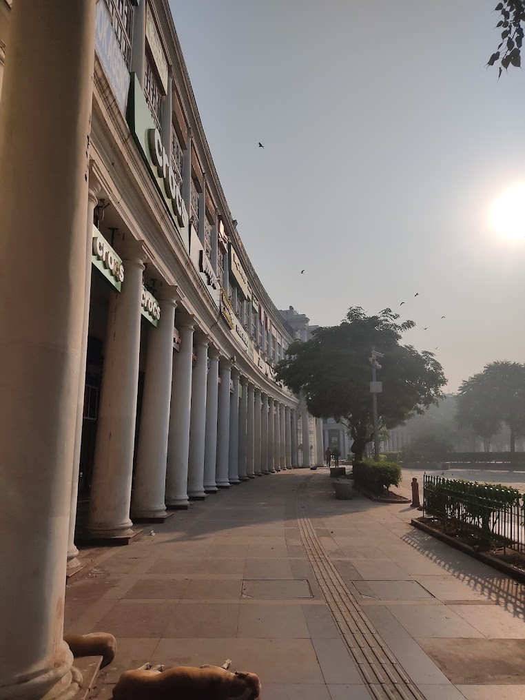 Connaught Place, photo 4 of 5