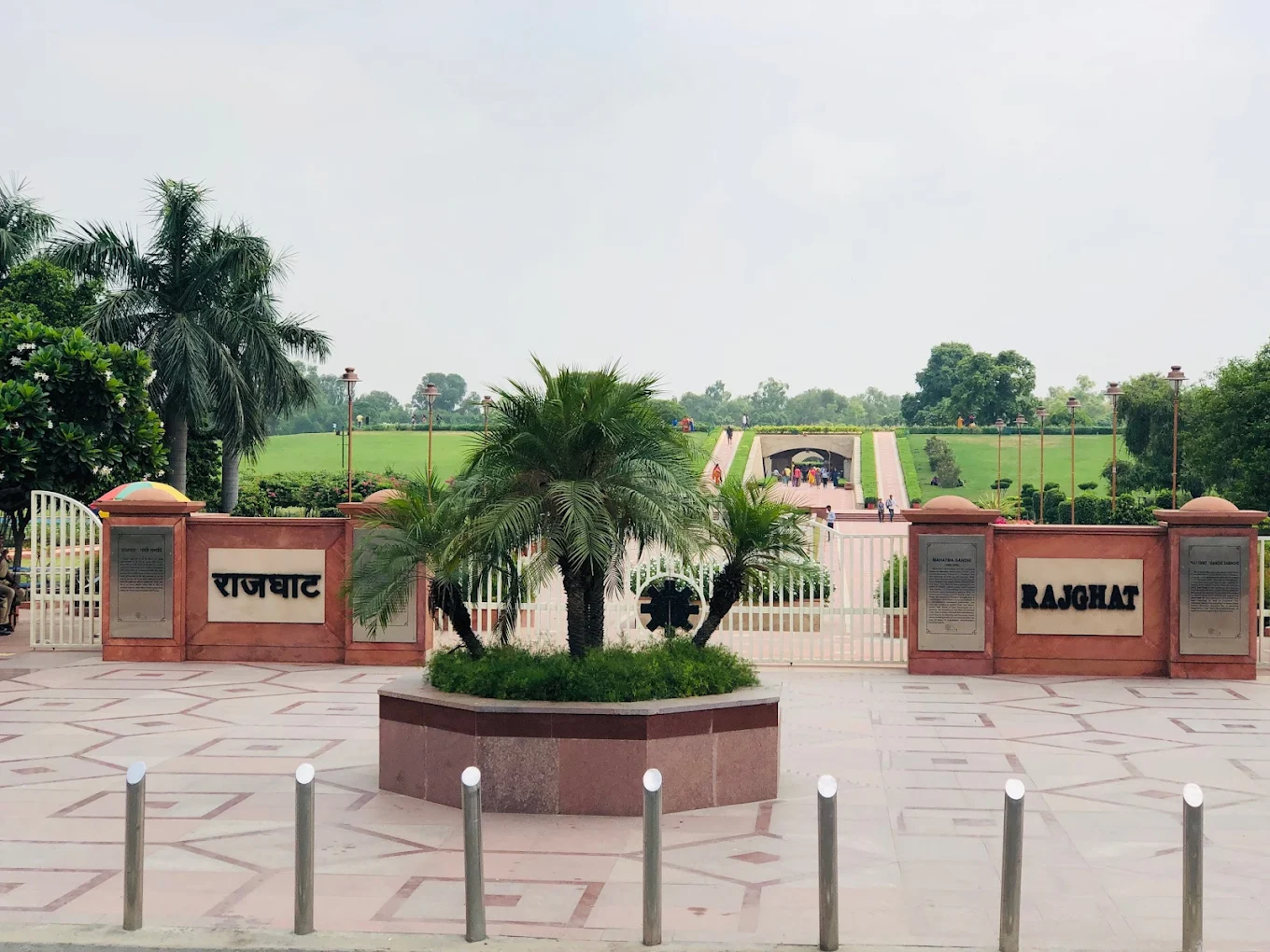 Raj Ghat, photo 4 of 10