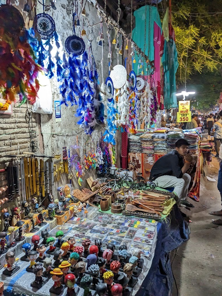 Sarojini Nagar Market, photo 4 of 9