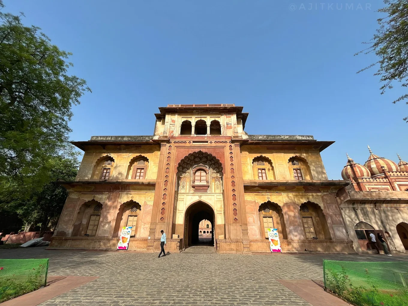 Safdarjung Tomb, Delhi, photo 1 of 11