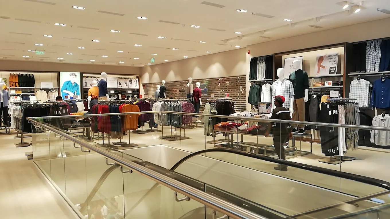 Gaur City Mall, photo 2 of 8