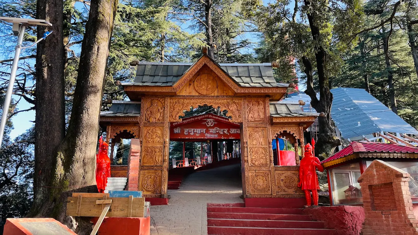 Shree Hanuman Temple, Jakhu, Shimla, photo 4 of 8