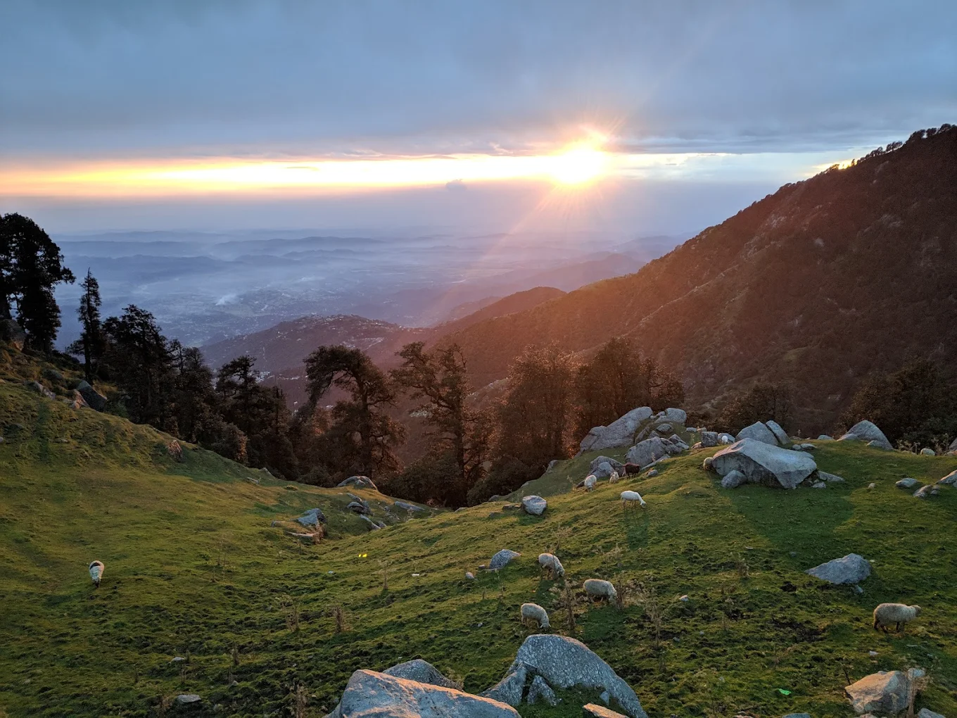 Triund Trek, photo 2 of 10