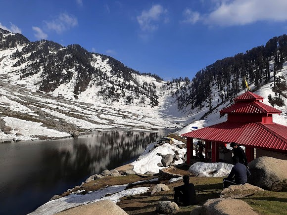 KARERI LAKE TREK, photo 3 of 8