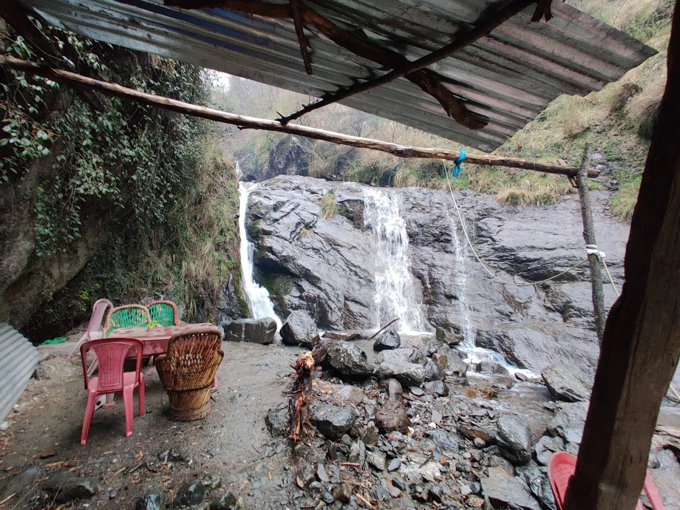 Barshaini Waterfall, photo 2 of 6