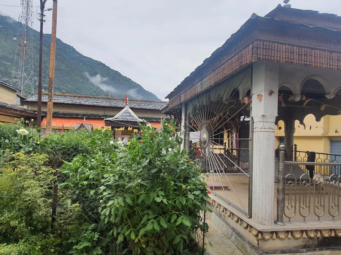 Sri Raghunath Temple, photo 3 of 9