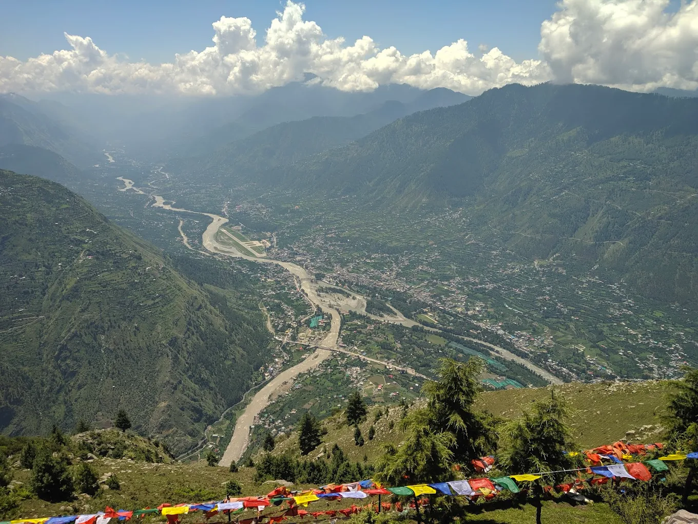 Bijlimahadev temple, photo 3 of 10