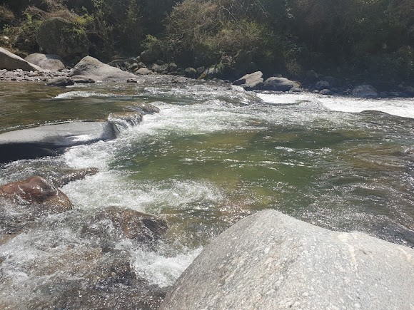 Tirthan River, photo 3 of 8