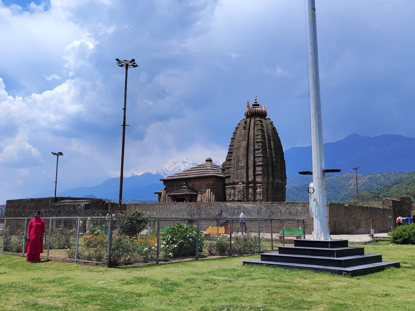 Baijnath temple, photo 4 of 10