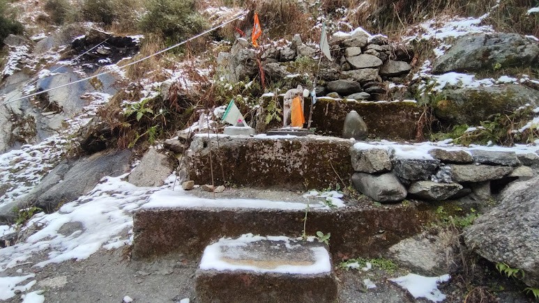 Tatapani Natural Hot Springs, photo 2 of 9