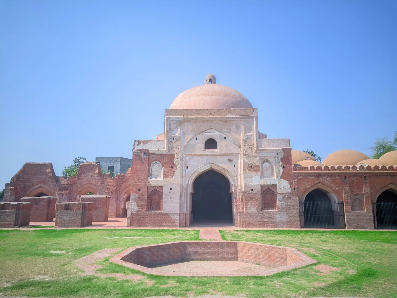 Kabuli Bagh Masjid, photo 4 of 7