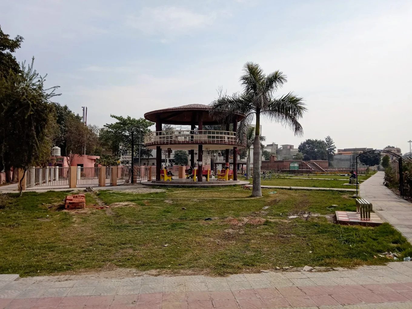 Ibrahim Lodi Tomb, photo 2 of 5