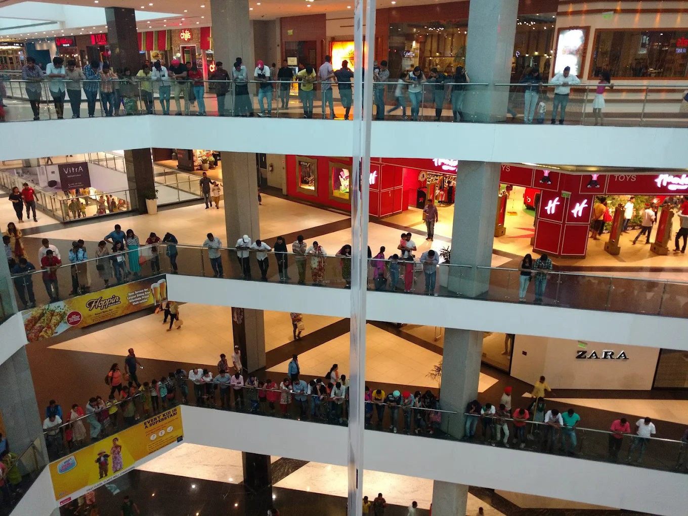 Elante Mall, photo 2 of 9