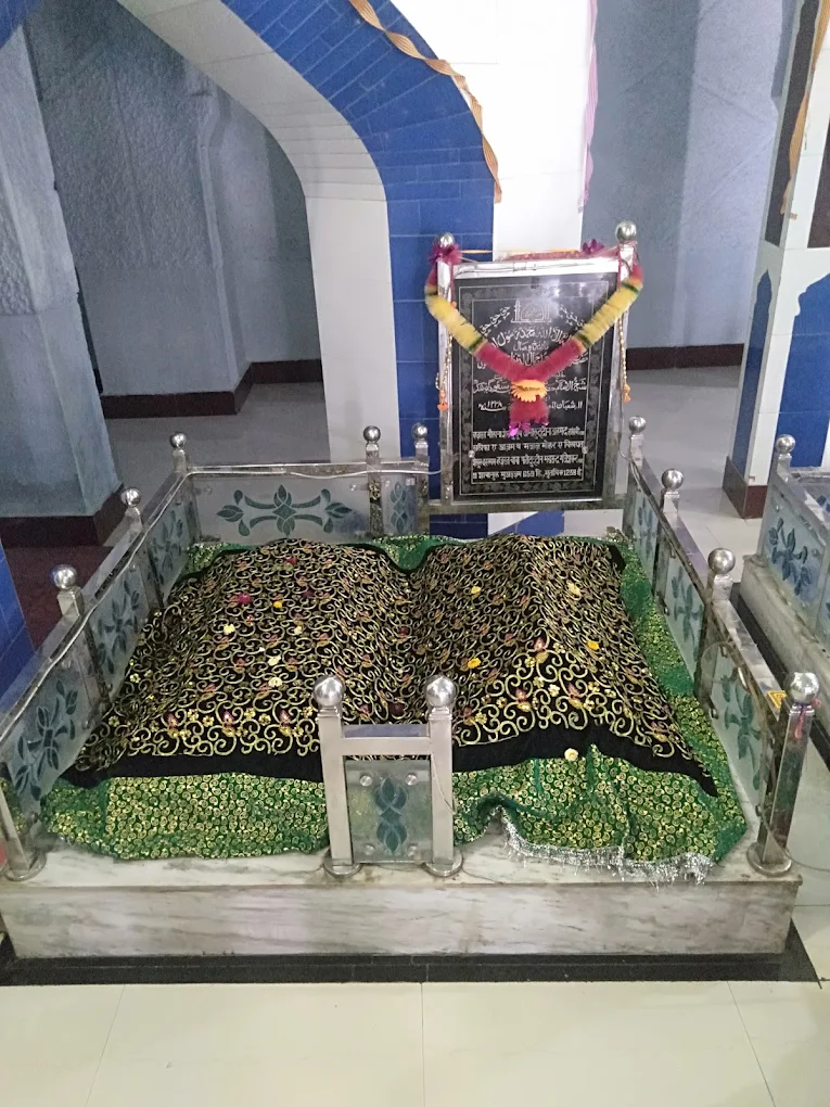 Dargah Char Qutub Hansi (Tomb of four Qutubs), photo 4 of 11