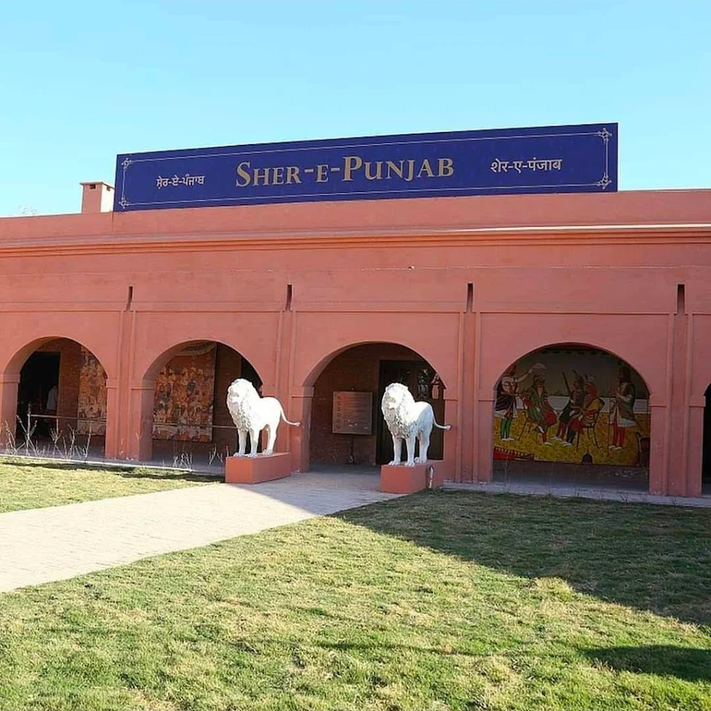 Gobindgarh Fort, photo 1 of 9