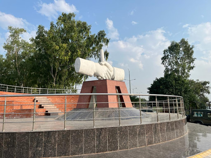 Attari border Punjab, photo 1 of 9