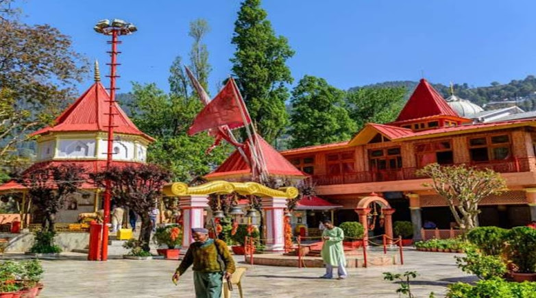 Naina Devi temple, photo 1 of 8