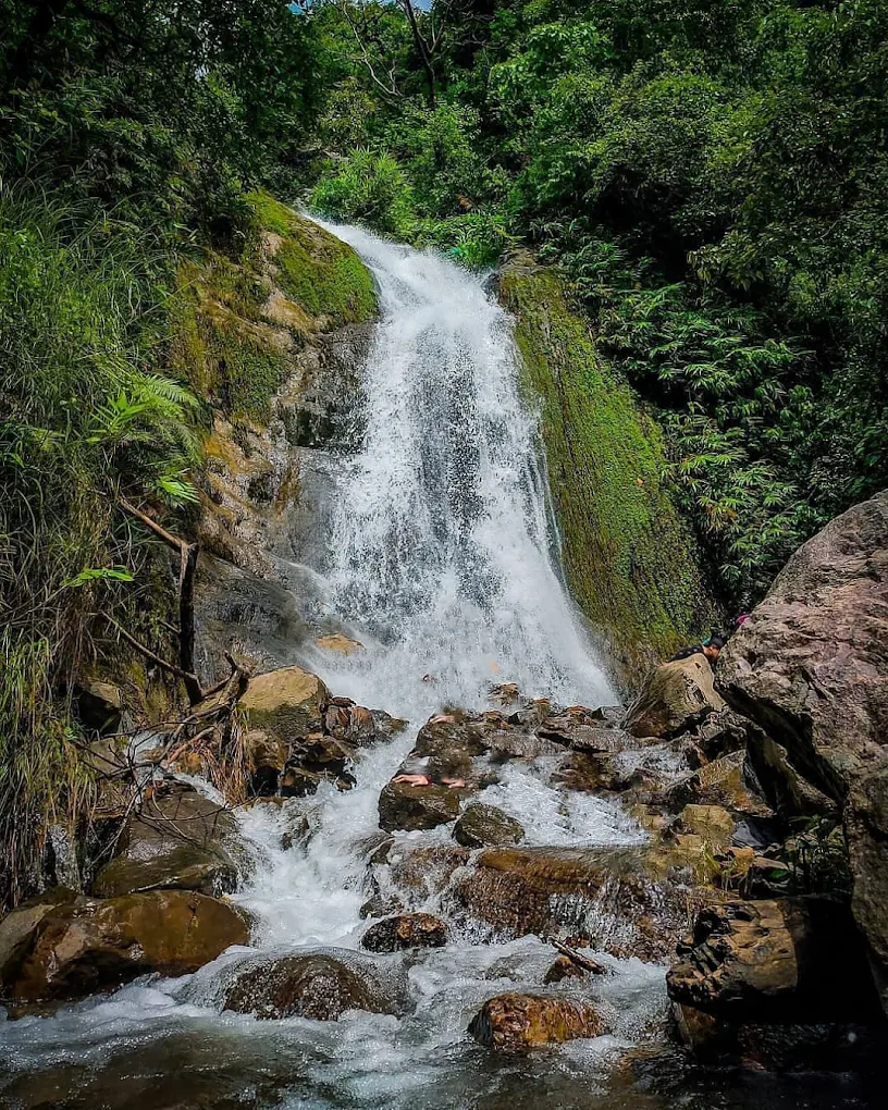 Patna Waterfall, photo 2 of 7