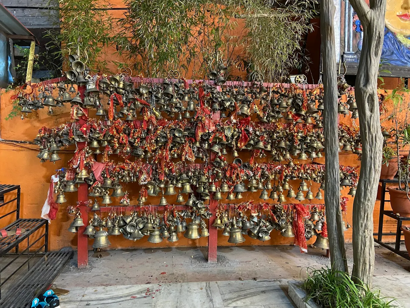 Shree Maa Naina Devi Temple, Nainital, photo 3 of 12