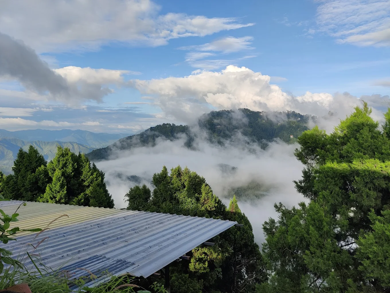 Gun Hill, Mussoorie, photo 1 of 8