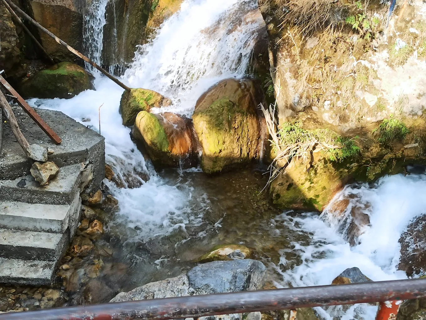 Bhatta falls, photo 4 of 11