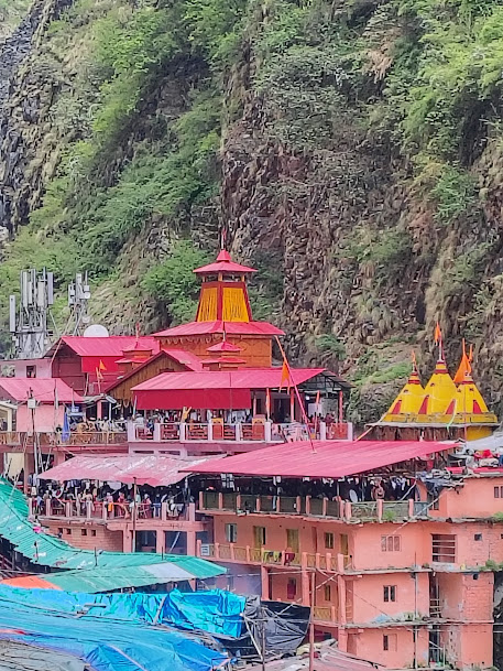 Yamunotri, photo 2 of 10
